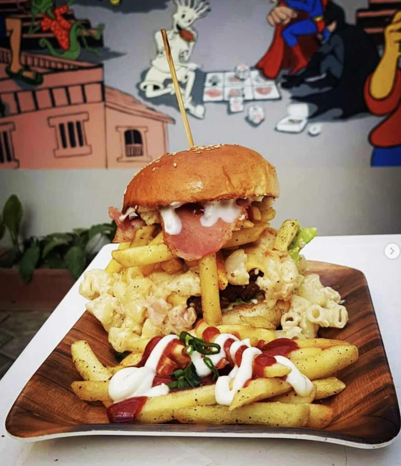 Loaded Mac & Cheese Burger