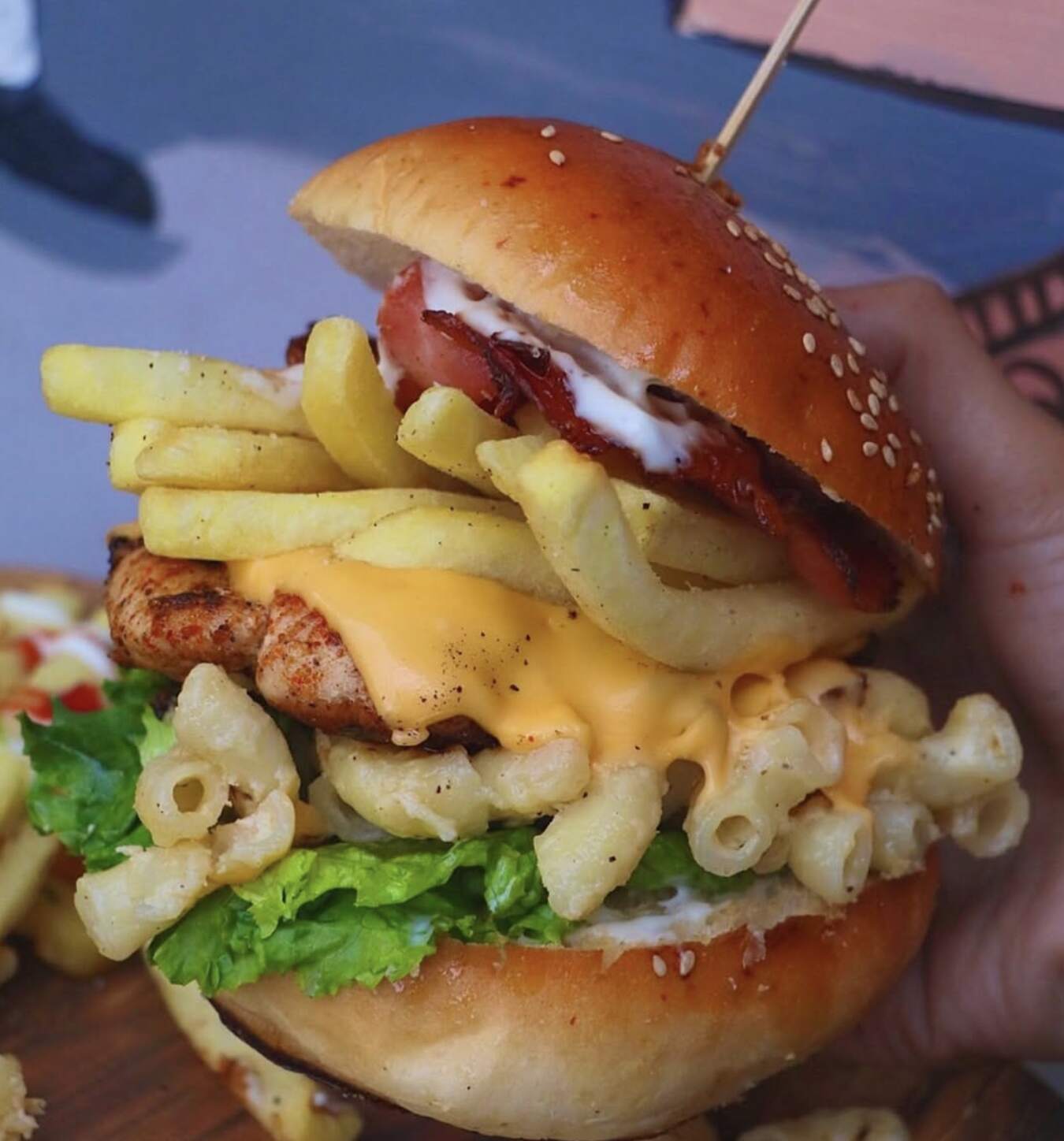 Mac & Cheese Chicken Burger